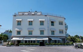 Hotel Excelsior